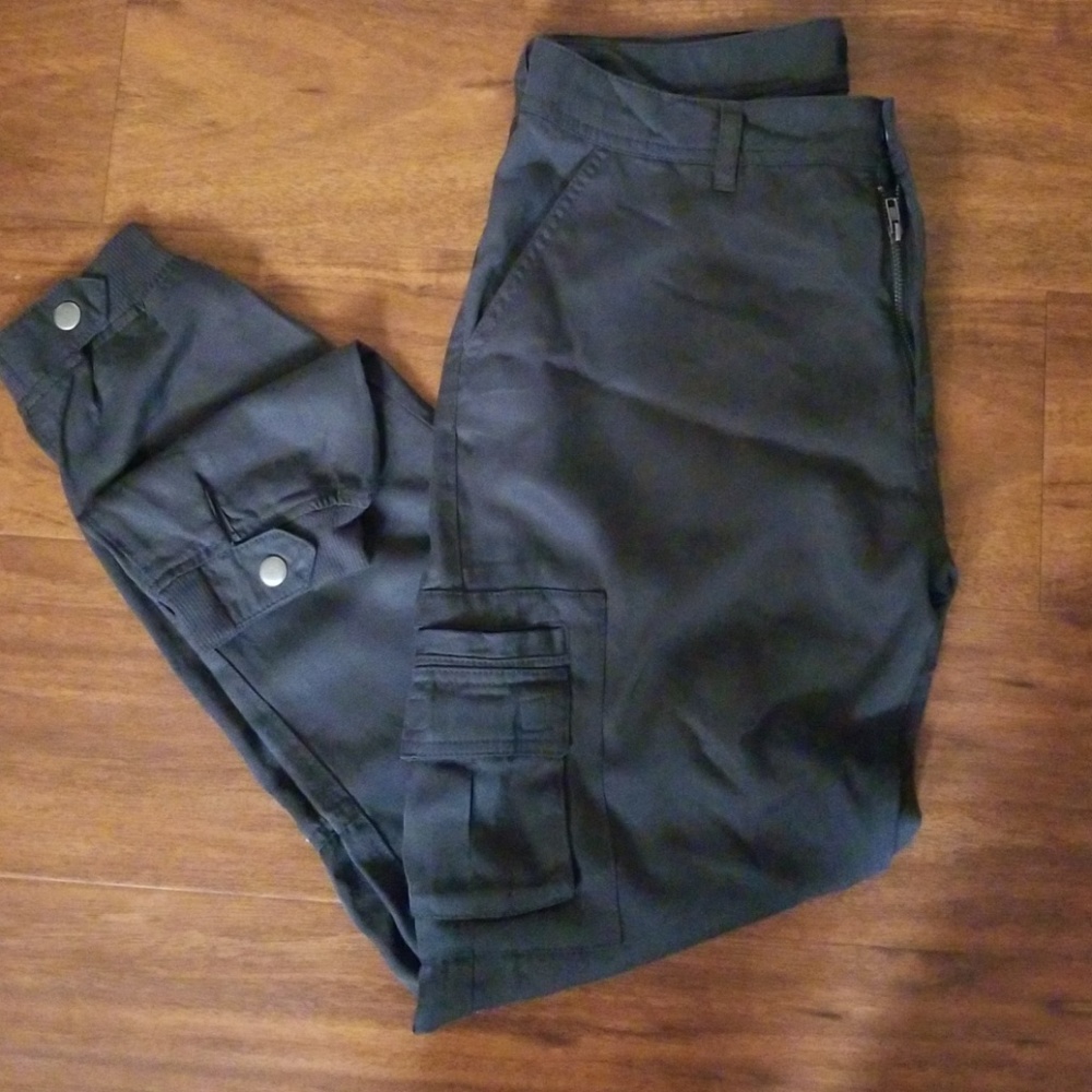 Utility Pants - Picture 5 of 8